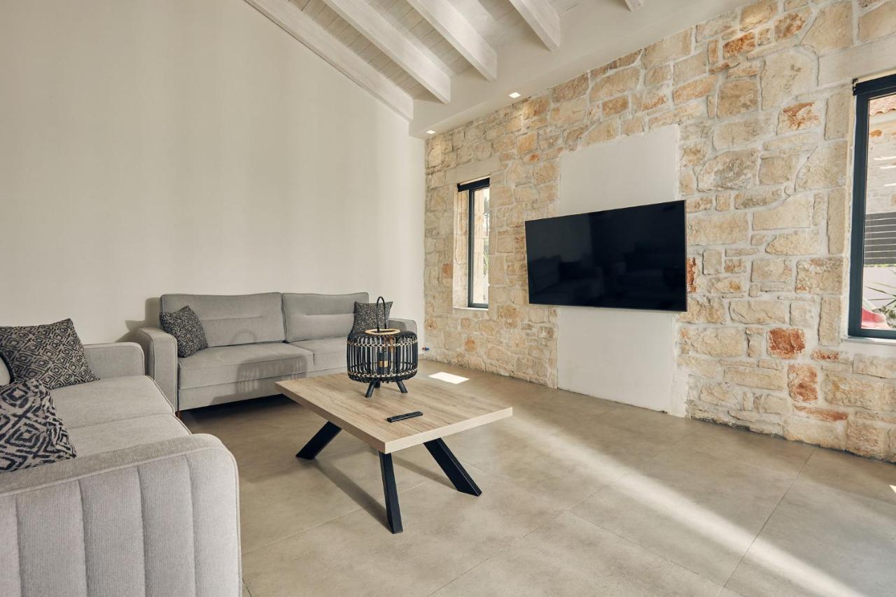 Mouzaki'S Stone Villas Volimes ภายนอก รูปภาพ