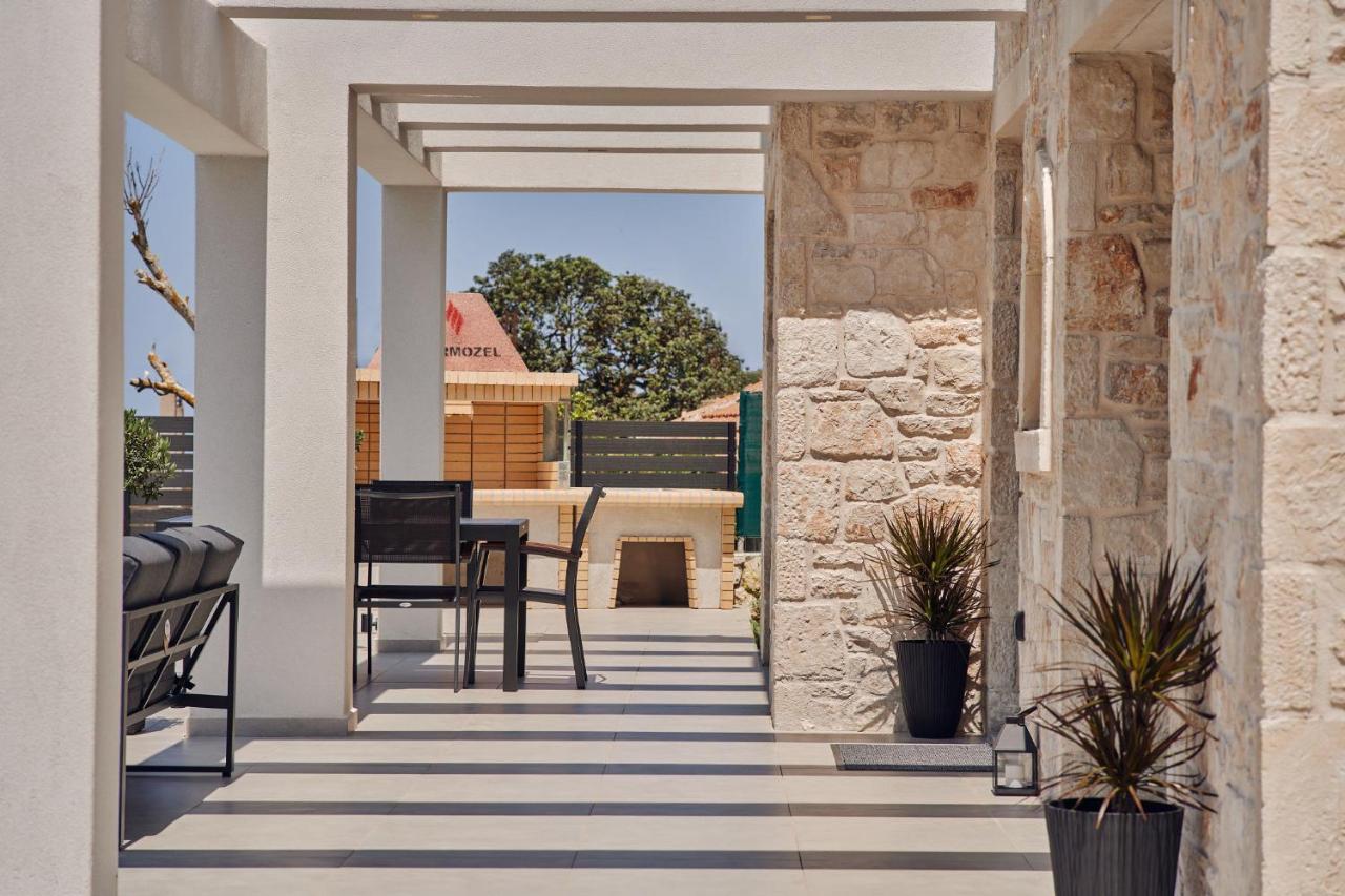 Mouzaki'S Stone Villas Volimes ภายนอก รูปภาพ
